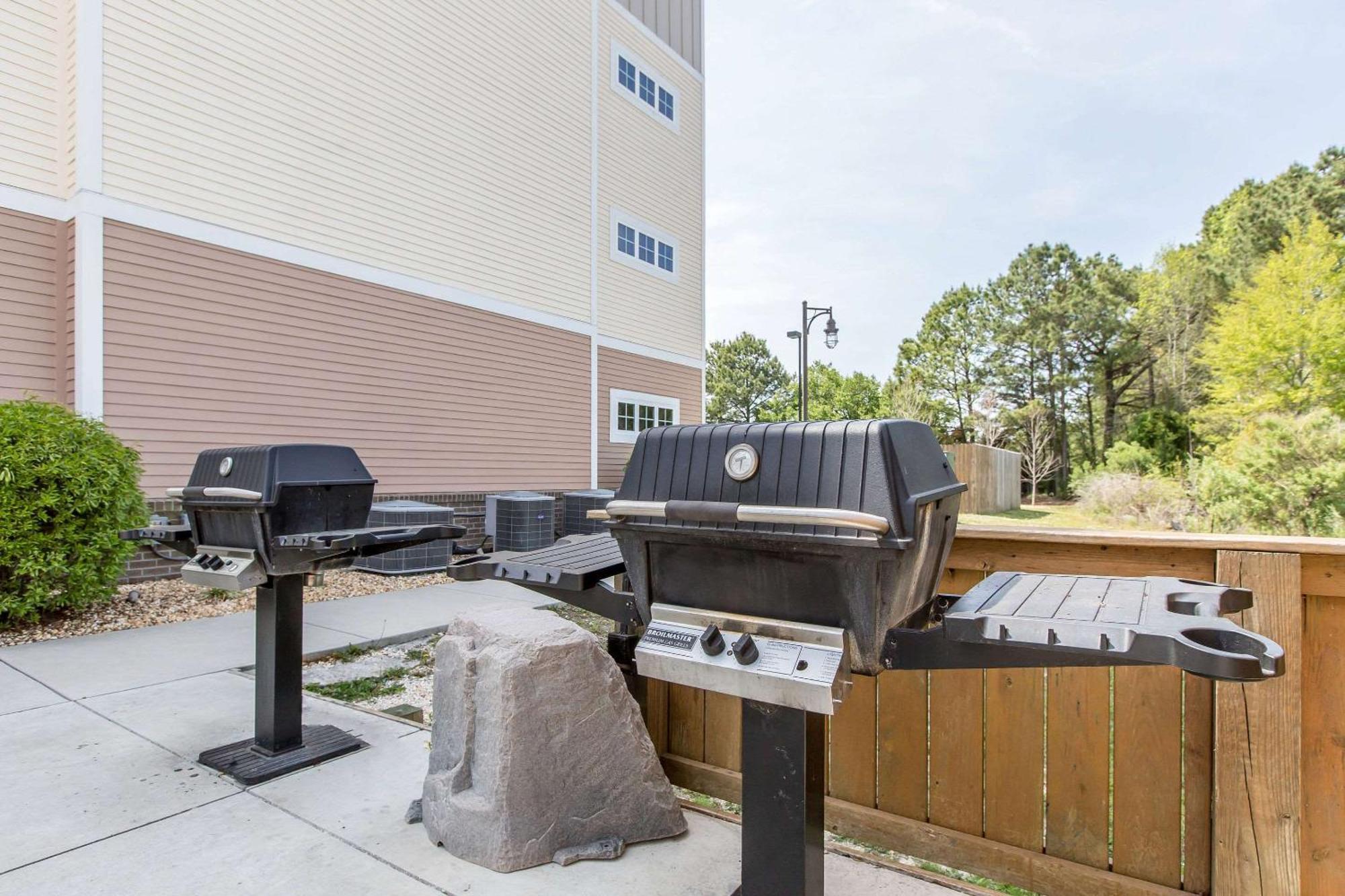 Mainstay Suites Jacksonville Near Camp Lejeune Екстериор снимка