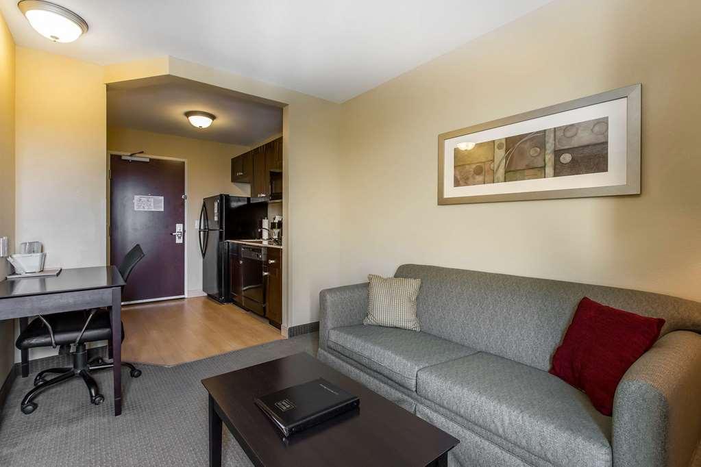 Mainstay Suites Jacksonville Near Camp Lejeune Стая снимка