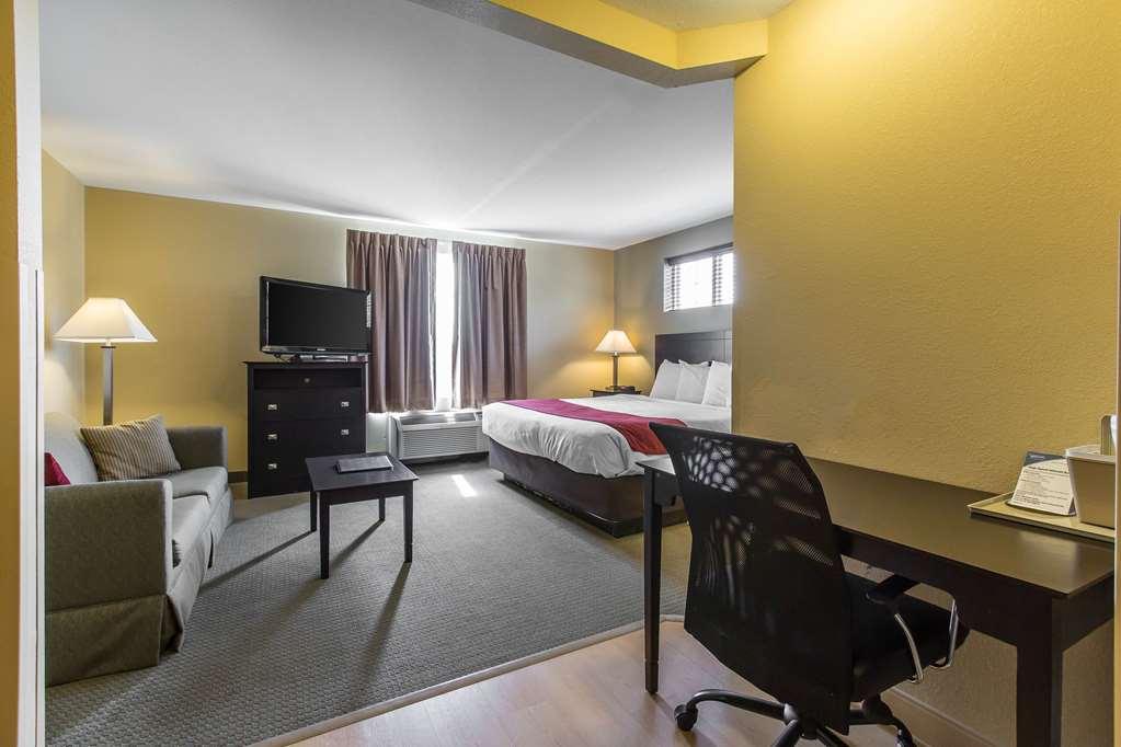 Mainstay Suites Jacksonville Near Camp Lejeune Стая снимка