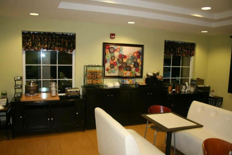 Mainstay Suites Jacksonville Near Camp Lejeune Екстериор снимка